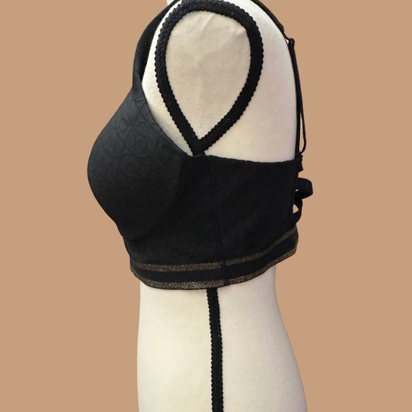 Victoria's Secret Sweat On Point Monogram Print Wireless Sports Bra - Picture 4 of 7